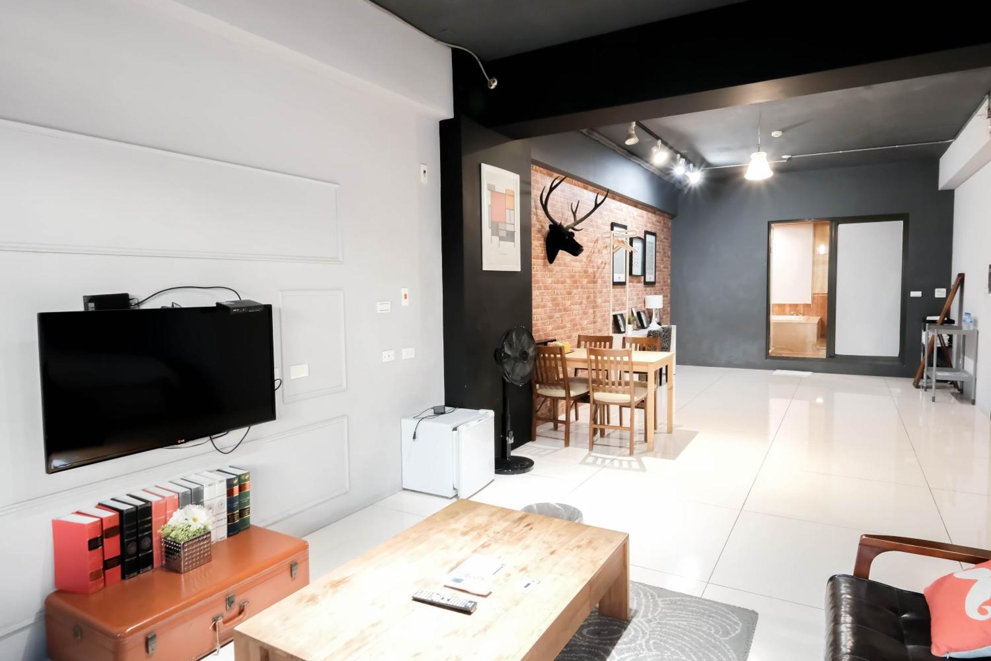 Huzi Room Tainan Exterior photo