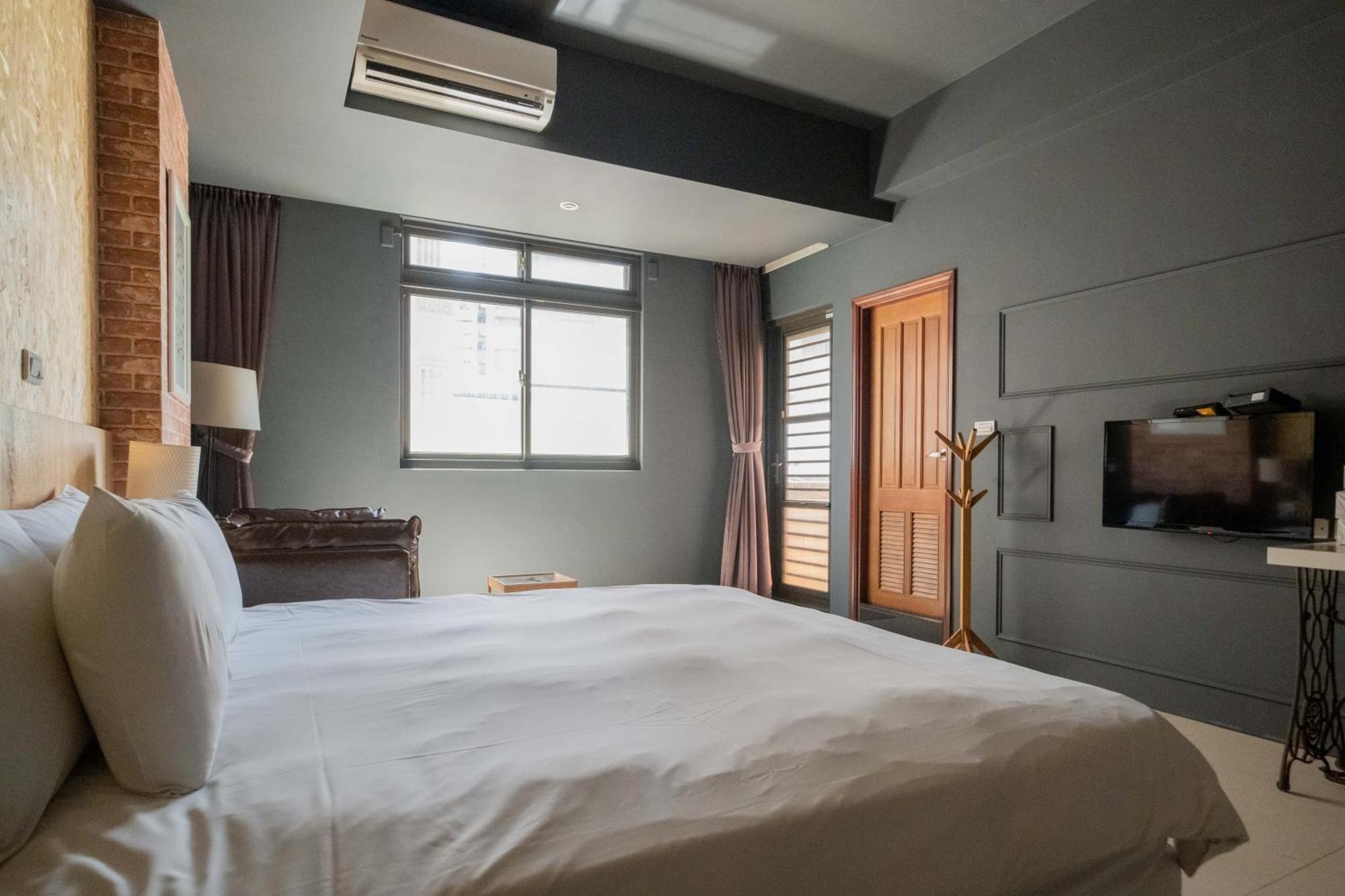 Huzi Room Tainan Exterior photo