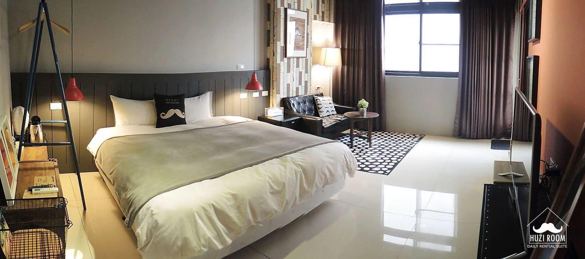 Huzi Room Tainan Exterior photo